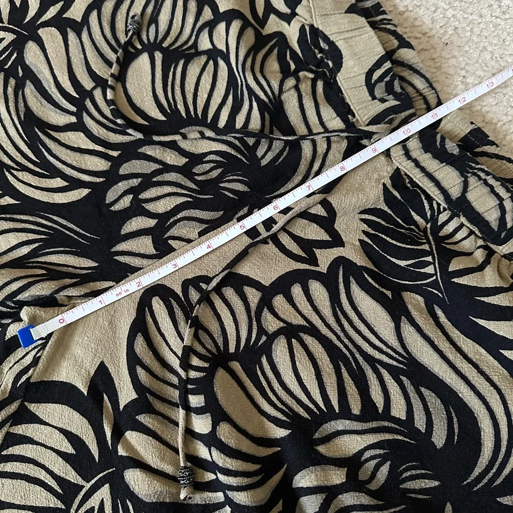 Susan Garvey small cropped wide-leg tan floral pants - Picture 4 of 7